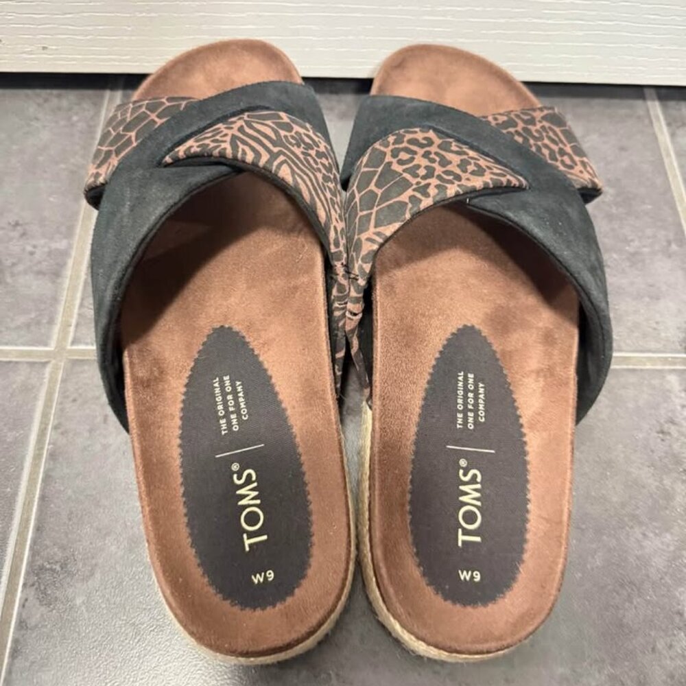 Brand New Toms Platform Sandals